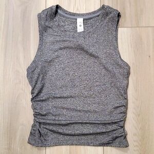 Lululemon License to train tight-fit tank size 6